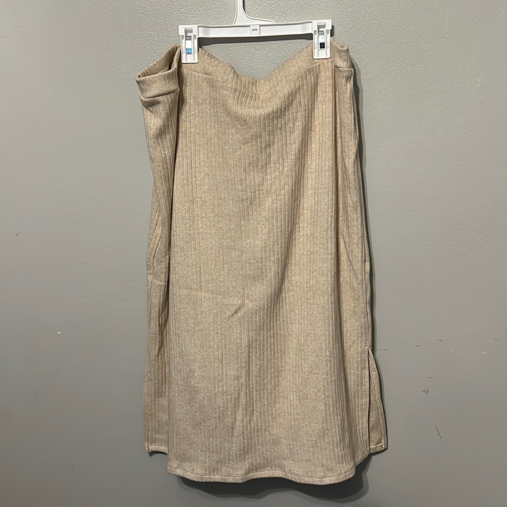 Plus size Womens midi skirt